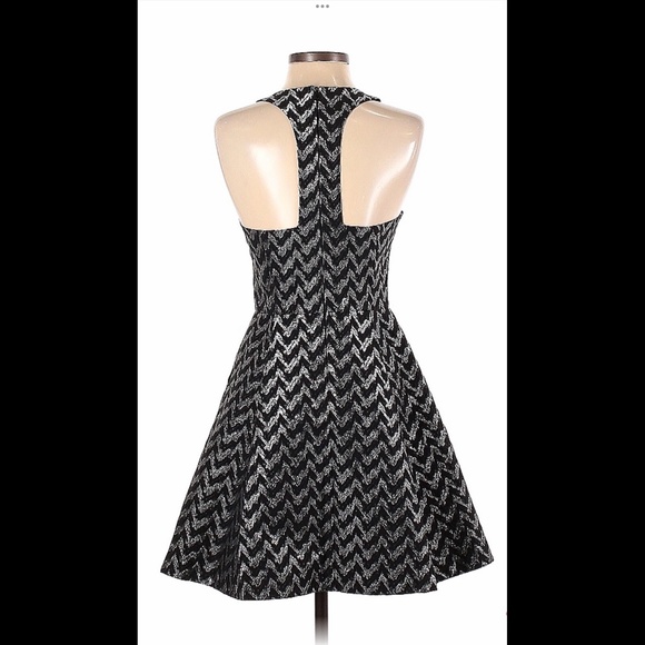 LIKELY Prom Cocktail Dress Formal Pleated Mini Size 4 - Picture 8 of 8